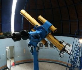 Refraktor o aperturze 30 cm pod kopułą śląskiego obserwatorium