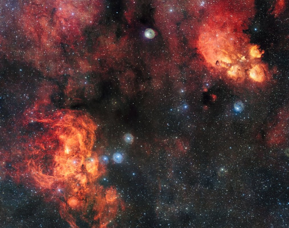 Mgławica Kocia Łapa (NGC 6334) i Mgławica Homar (NGC 6357)