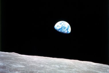 Ziemia widziana z orbity Księżyca. Źródło: NASA