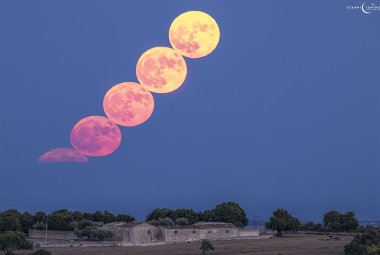 Na ilustracji: Pełnia Księżyca – 1 sieprnia 2023 r., Sycylia. Źródło: Gianni Tumino/Apod.pl