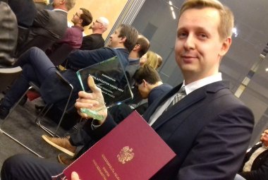 Bogumił Radajewski po odebraniu nagrody Popularyzator Nauki 2017