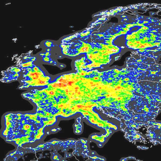 Poziom zanieczyszczenia świetlnego w Europie