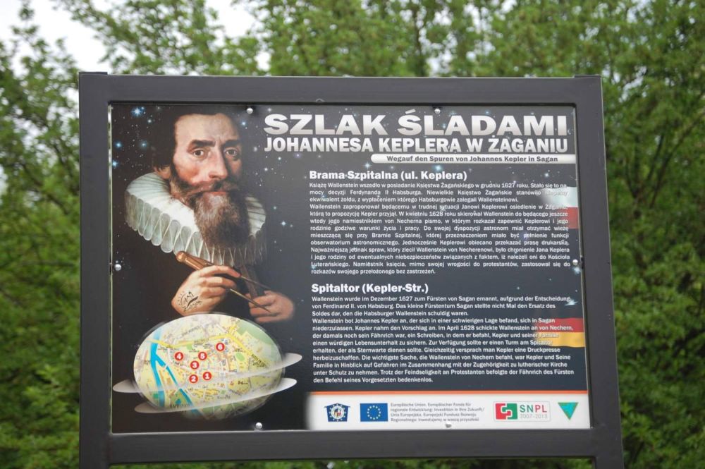 ablica poświęcona Keplerowi na ul. Warszawskiej w Żaganiu