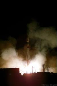 2 czerwiec 2003 23:45 czasu lokalnego: start statku kosmiczego Mars Express z Kosmodromu Bajkonur, Kazachstan 