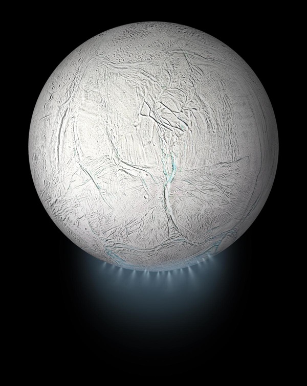 Koncepcja artysty ukazująca pióropusze wydobywające się z pęknięć w południowym obszarze polarnym Enceladusa. Źródło: NASA/JPL-Caltech.