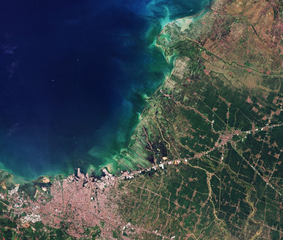 Zdjęcie satelitarne obszarów zamieszkałych w Indonezji. Źródło: ESA