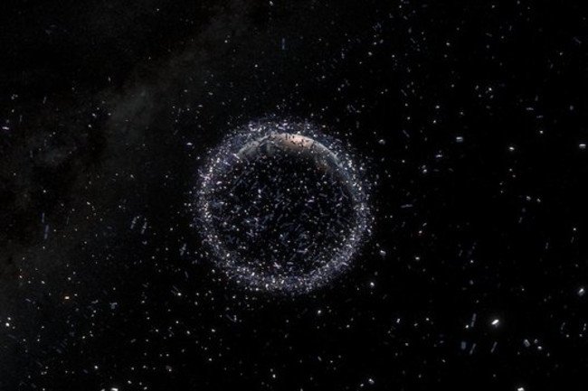 Kosmiczne śmieci na ziemskiej orbicie