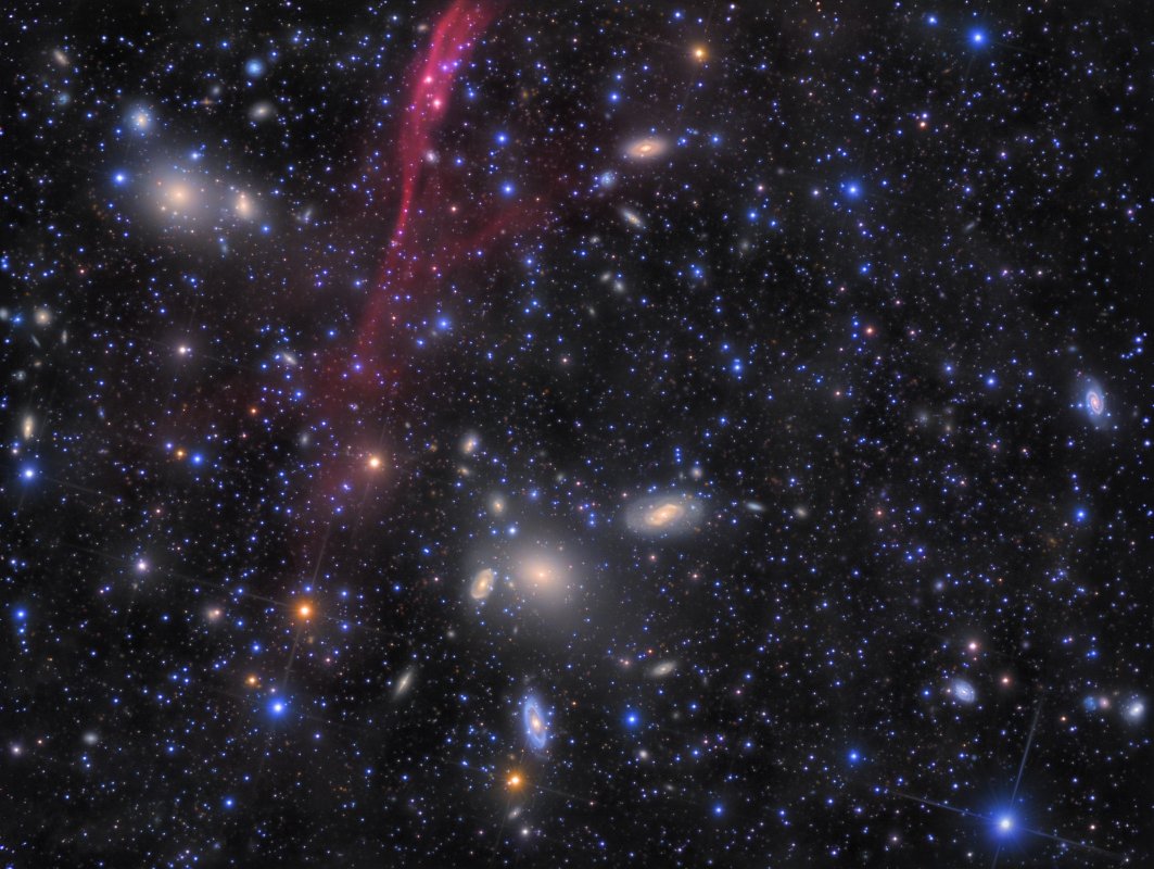 Antlia Cluster - Extreme Deep Field - 152 Hours
