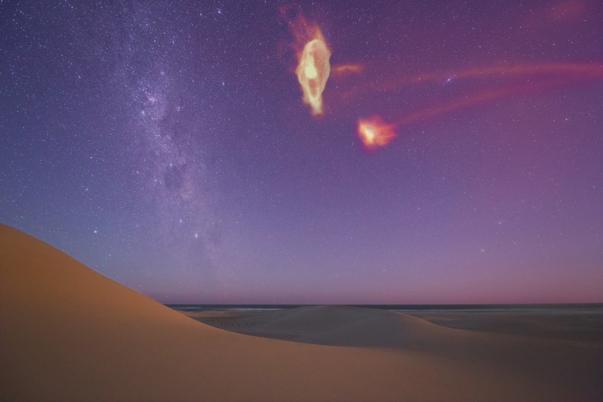 Widok na strumień gazu w Układzie Magellanów, jak wyglądał by na nocnym niebie.