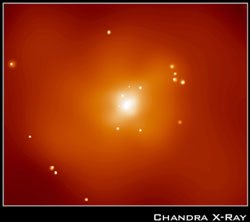 Galaktyka NGC 720 w promieniach rentgenowskich (z lewej) i w świetle widzialnym (z prawej). Credit: NASA/Boute et. al, DSS/STScI