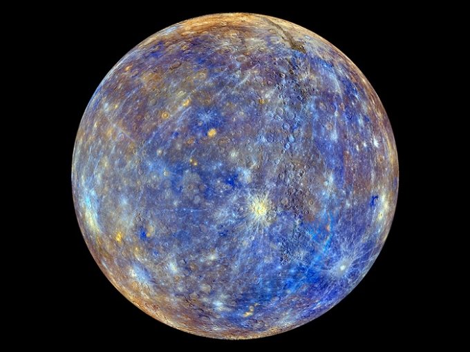  Merkury i Ziemia mimo, że są planetami skalistymi to mają zupełnie różne pola magnetyczne