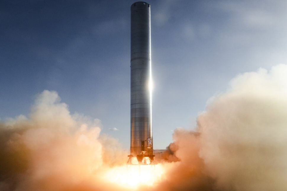 Test statyczny boostera Super Heavy, Źródło: SpaceX