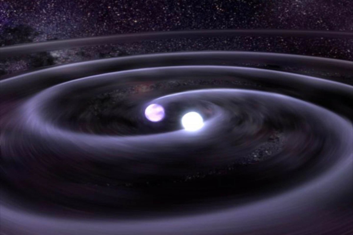 Ilustracja łączenia się dwóch gwiazd neutronowych wraz z powstającymi falami grawitacyjnymi.