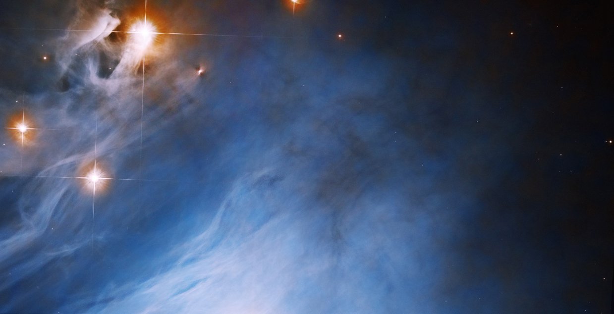 Zdjęcie wykonane Kosmicznym Teleskopem Hubble'a małego fragmentu mgławicy refleksyjnej IC 2631. Mgławica jest oświetlana przez rodzącą się gwiazdę HD 97300 (obiekt typu Herbig Ae/Be), ale nie widać jej na zdjęciu – znajduje się poniżej dolnej linii kadru. Źródło: NASA, ESA, K. Stapelfeldt (Jet Propulsion Laboratory), and ESO; Processing; Gladys Kober (NASA/Catholic University of America)