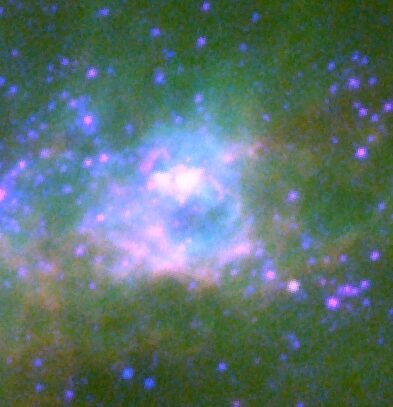 Obszar chodzenia Mkr 71 sfotografowany przez Kosmiczny Teleskop Hubble'a.