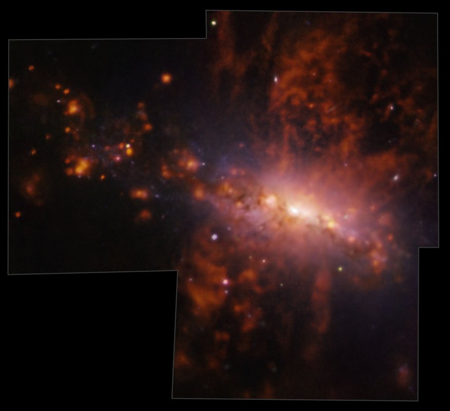 Gaz (zaznaczony na czerwono na górze i na dole) jest wyrzucany z pobliskiej galaktyki NGC 4383.