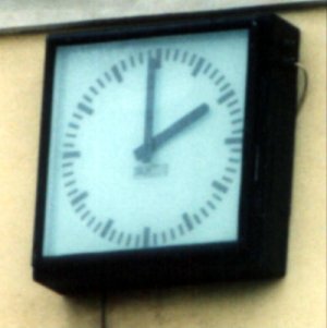 Zegar z dworca kolejowego