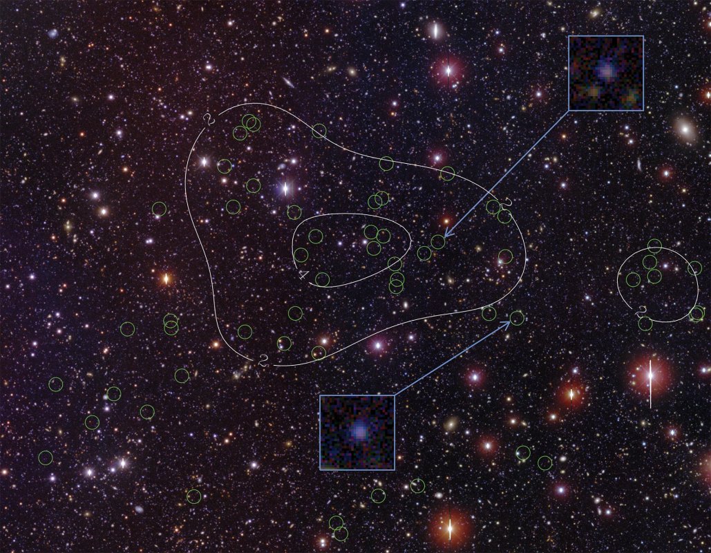 Protogromada galaktyk PC217.96+32.3 odległa o 12 mld lat świetlnych