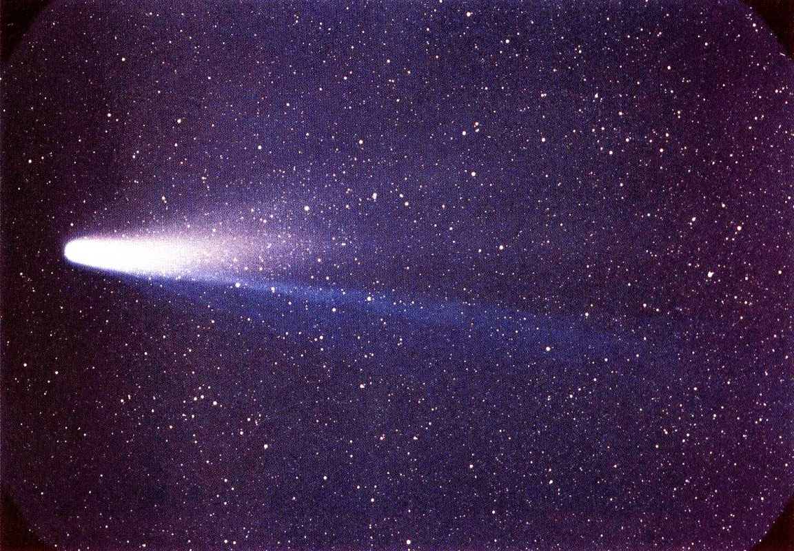 Kometa Halleya. Astronomowie wykryli wokół innych gwiazd egzokomety o masach porównywalnych do komety Halleya. Źródło: W. Liller, the International Halley Watch Large Scale Phenomena Network
