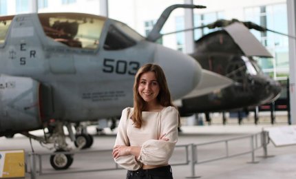 Karolina Dubiel w Muzeum Lotnictwa