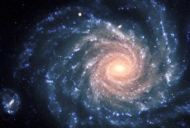 Galaktyka spiralna NGC 1232.