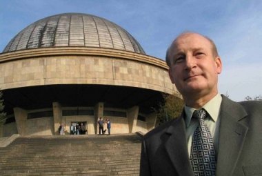  Lech Motyka, dyrektor Planetarium Śląskiego w Chorzowie Źródło: chorzow.naszemiasto.pl/