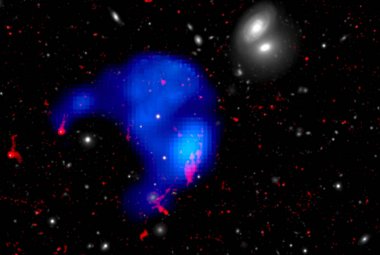 Samotny obłok w gromadzie galaktyk Abell 1367.