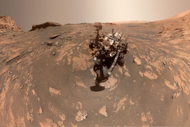 Na zdjęciu: Łazik Curiosity na Marsie. Źródło: NASA