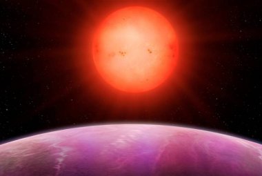 Wizja artystyczna wschodu Słońca na planecie NGTS-1b, gazowym olbrzymie odkrytym wcześniej na orbicie wokół małomasywnej gwiazdy.