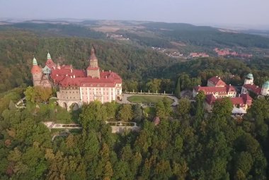 Zamek Książk