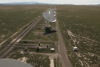 Kadr z filmu “Beyond the Visible: The Story of the Very Large Array”